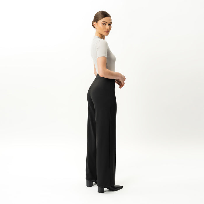 Height: 169 cm | Length: 32" | Size: XS / Height: 5'7" | Length: 32" | Size: XS