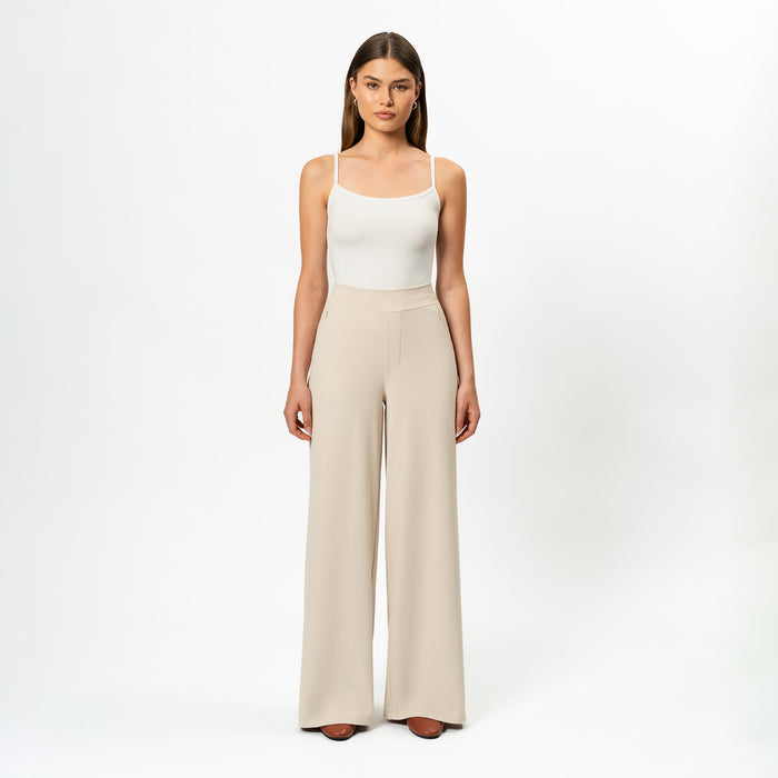 Height: 171 cm | Length: 32" | Size: XS / Height: 5'7" | Length: 32" | Size: XS
