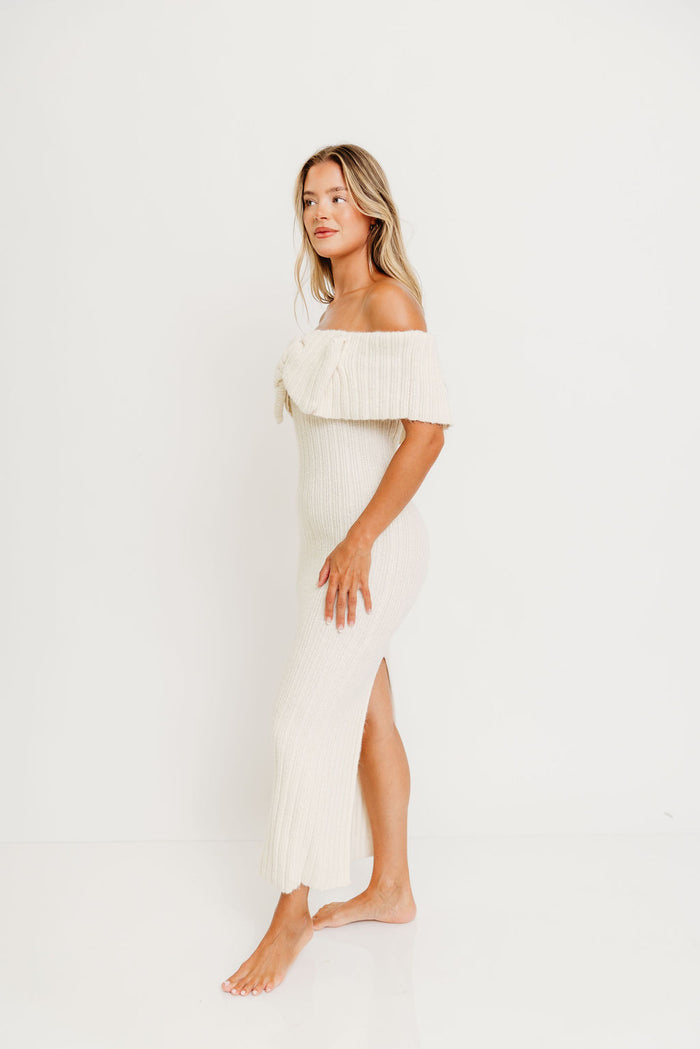 Aston Bow Front Maxi Sweater Dress in Ivory – Bump Friendly & Inclusive Sizing (S-3XL)