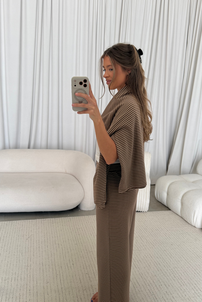 Campbell Striped Fleece Lounge Pants in Dark Mocha
