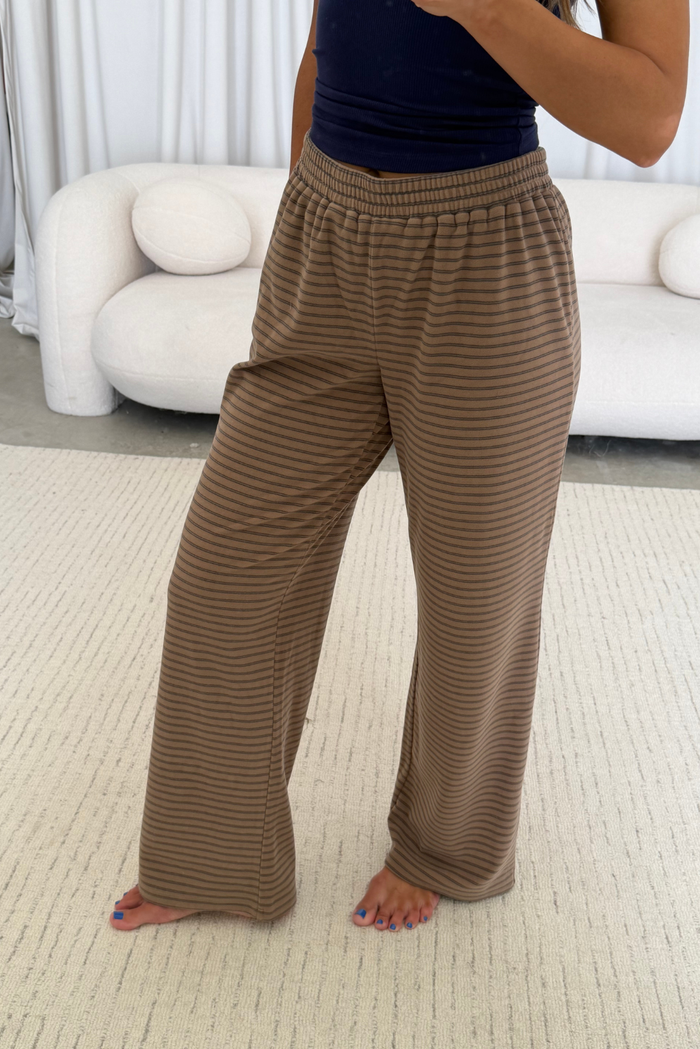 Campbell Striped Fleece Lounge Pants in Taupe/Grey