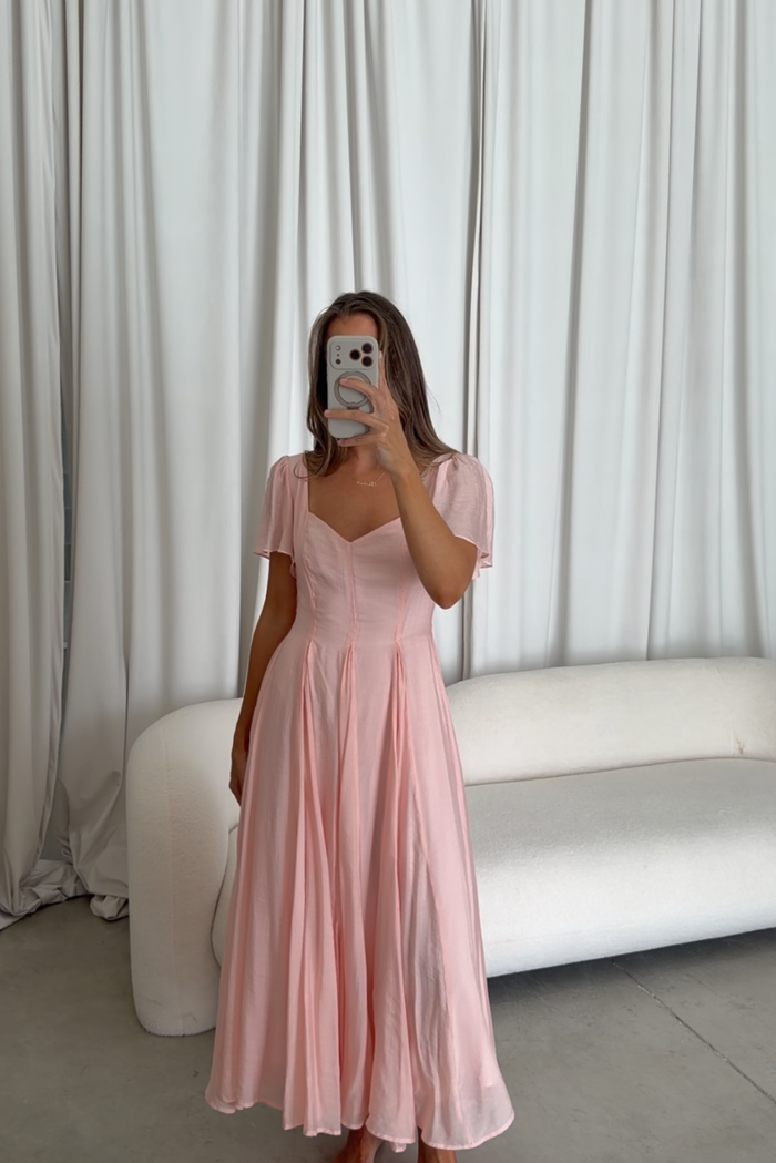 Meret Maxi Dress in Pink