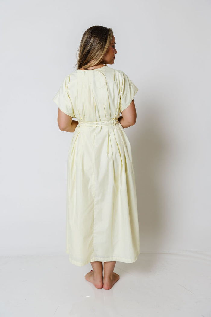 Michele Poplin Short Sleeve Pleated Detail Belted Maxi Dress in Butter