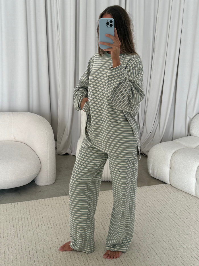 Campbell Striped Fleece Lounge Pants in Sage
