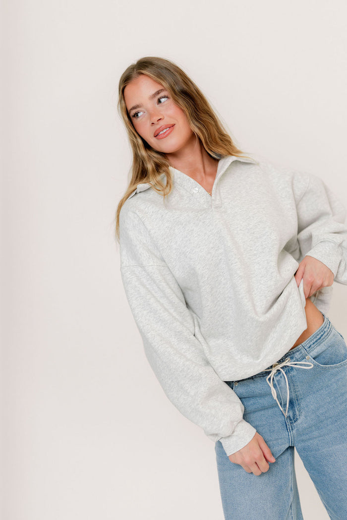 Airport 100% Cotton Sweatshirt in Pearl Gray
