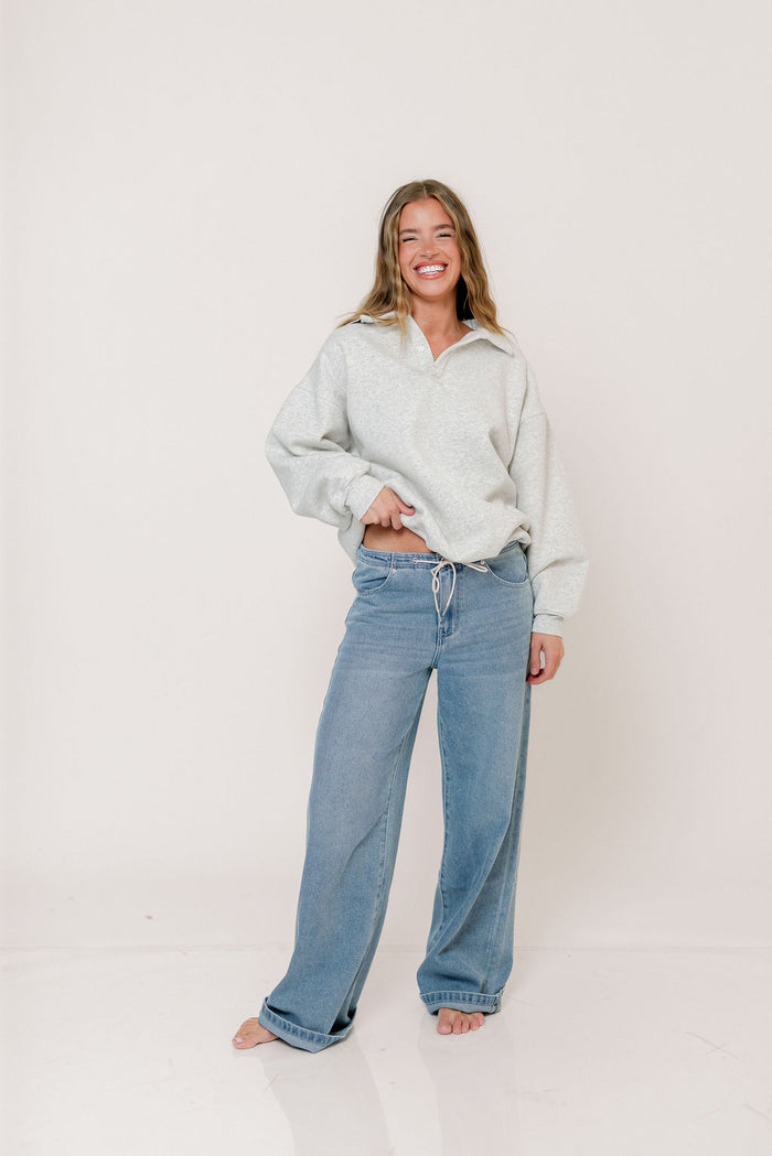 Airport 100% Cotton Sweatshirt in Pearl Gray