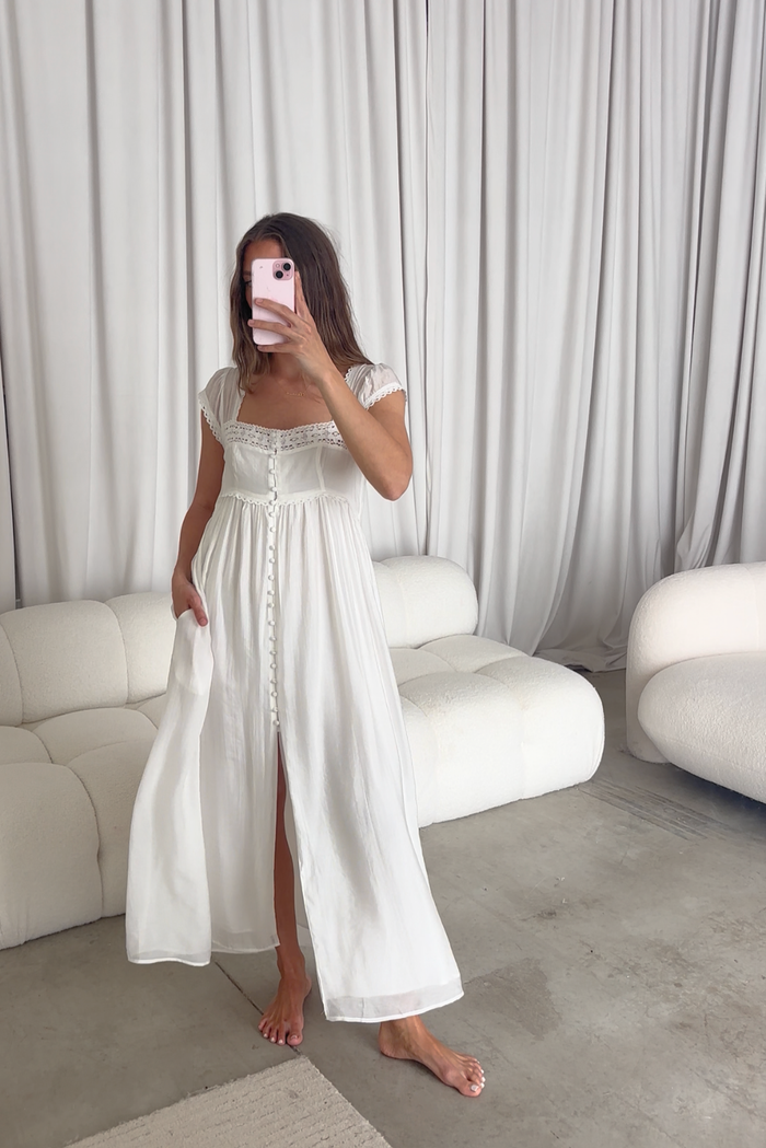 Amelie Maxi Dress in Off-White