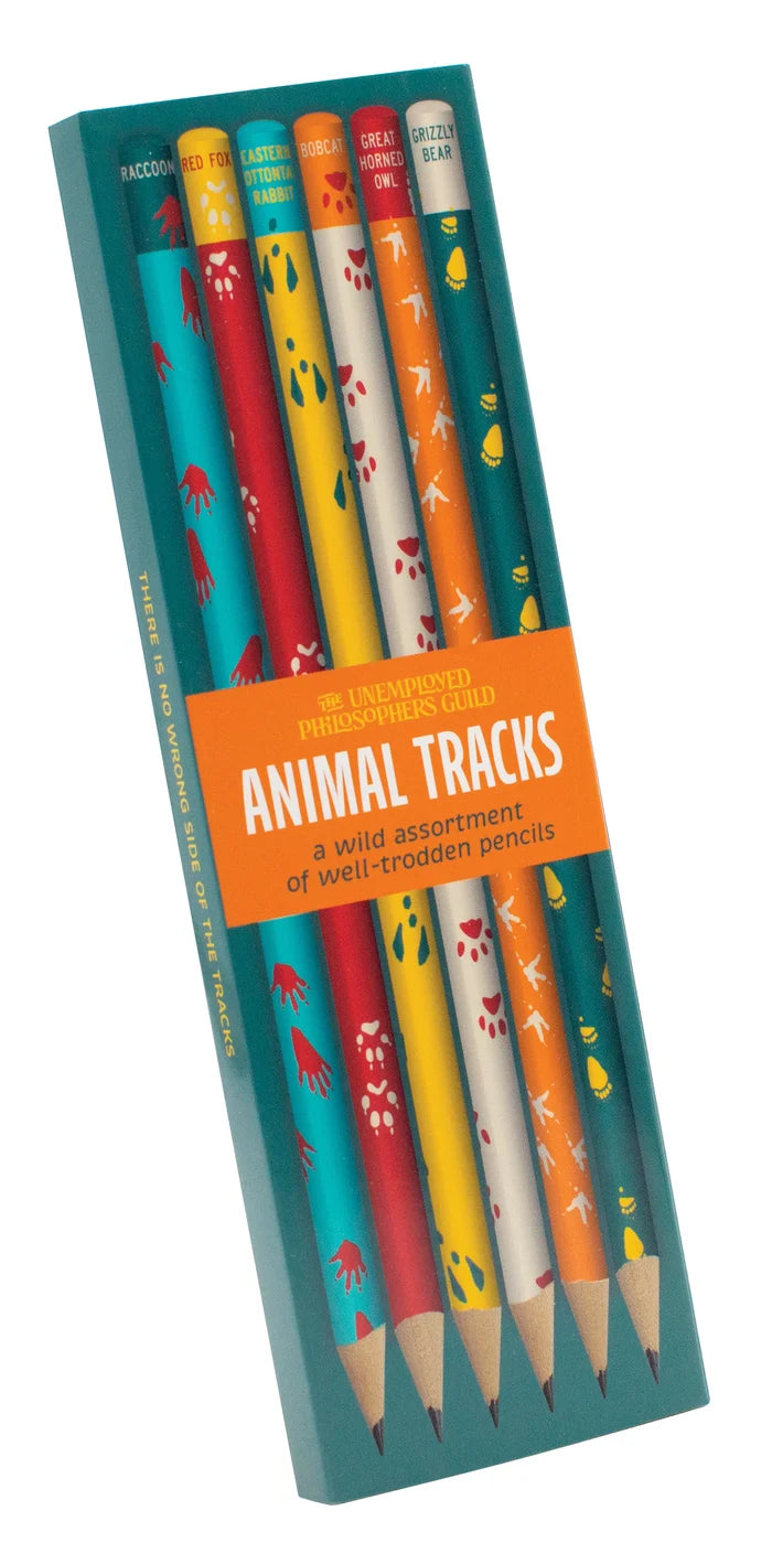 Animal Tracks Color Pencil Set