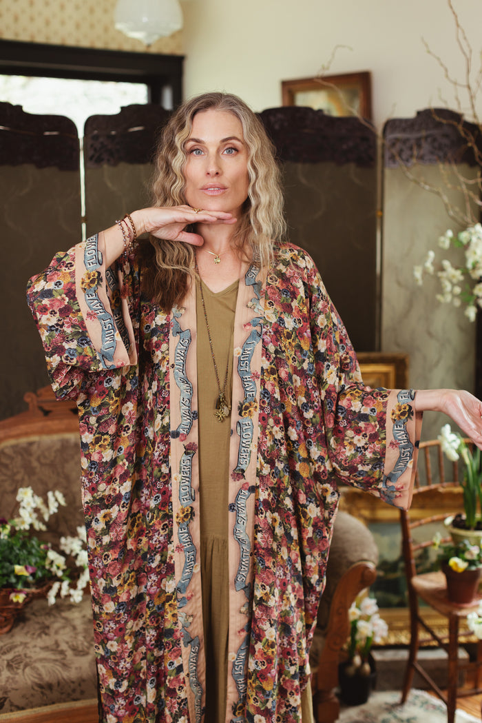 Opera-length kimono featuring an artist’s palette with over 50 antique seed catalogue flowers, inspired by Claude Monet’s love of flowers – Market of Stars