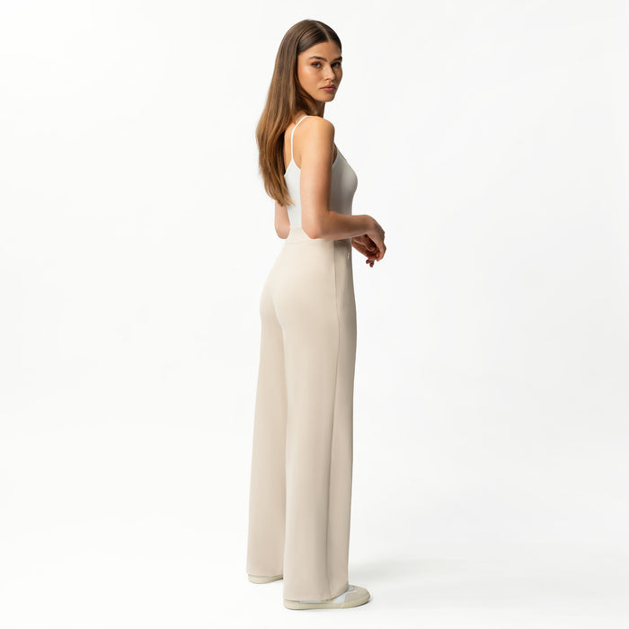 Height: 171 cm | Length: 32" | Size: XS / Height: 5'7" | Length: 32" | Size: XS