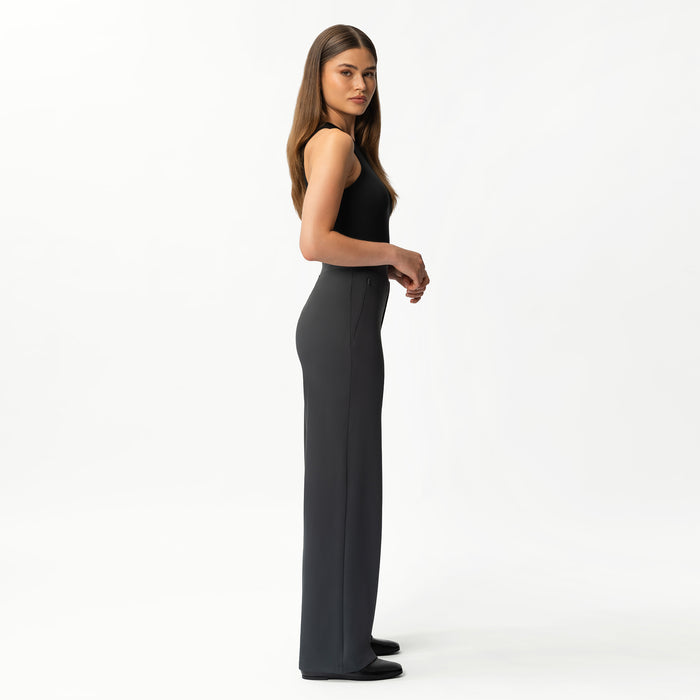 Height: 171 cm | Length: 32" | Size: XS / Height: 5'7" | Length: 32" | Size: XS