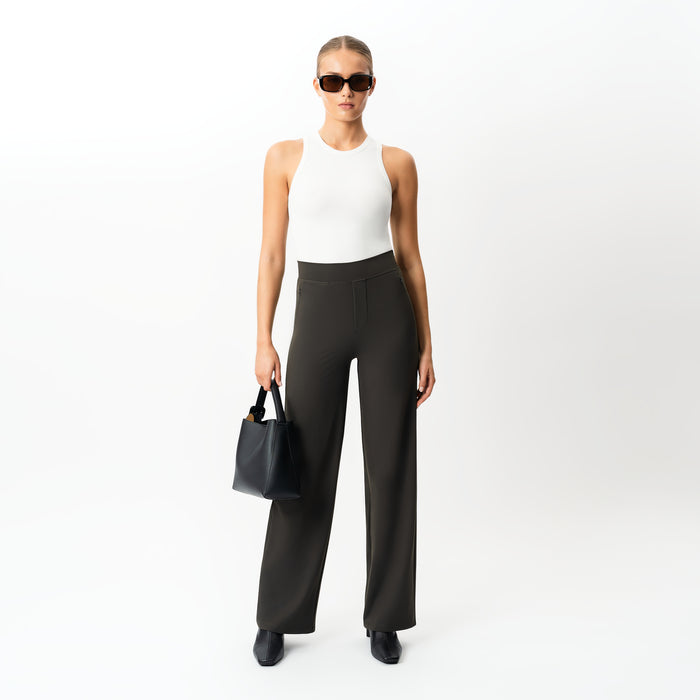 Height: 170 cm | Length: 32" | Size: XS / Height: 5'7" | Length: 32" | Size: XS