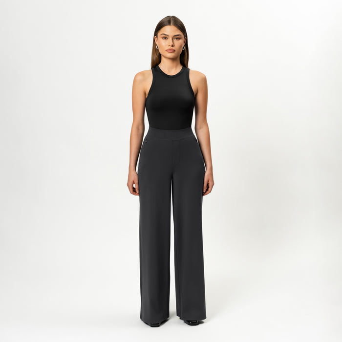 Height: 171 cm | Length: 32" | Size: XS / Height: 5'7" | Length: 32" | Size: XS