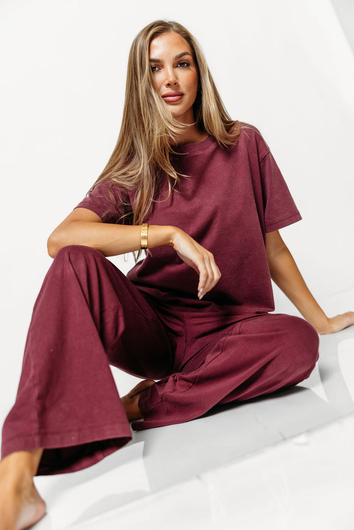Ashley 100% Mineral Washed Cotton Short Sleeve Tee in Mauve Wine