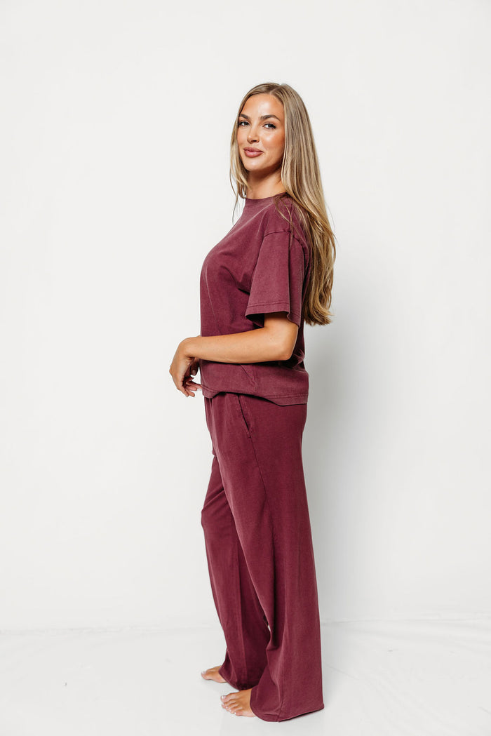 Ashley 100% Mineral Washed Cotton Short Sleeve Tee in Mauve Wine