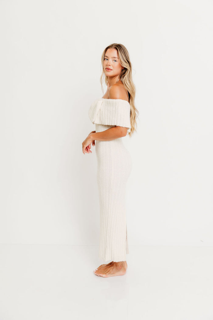 Aston Bow Front Maxi Sweater Dress in Ivory – Bump Friendly & Inclusive Sizing (S-3XL)