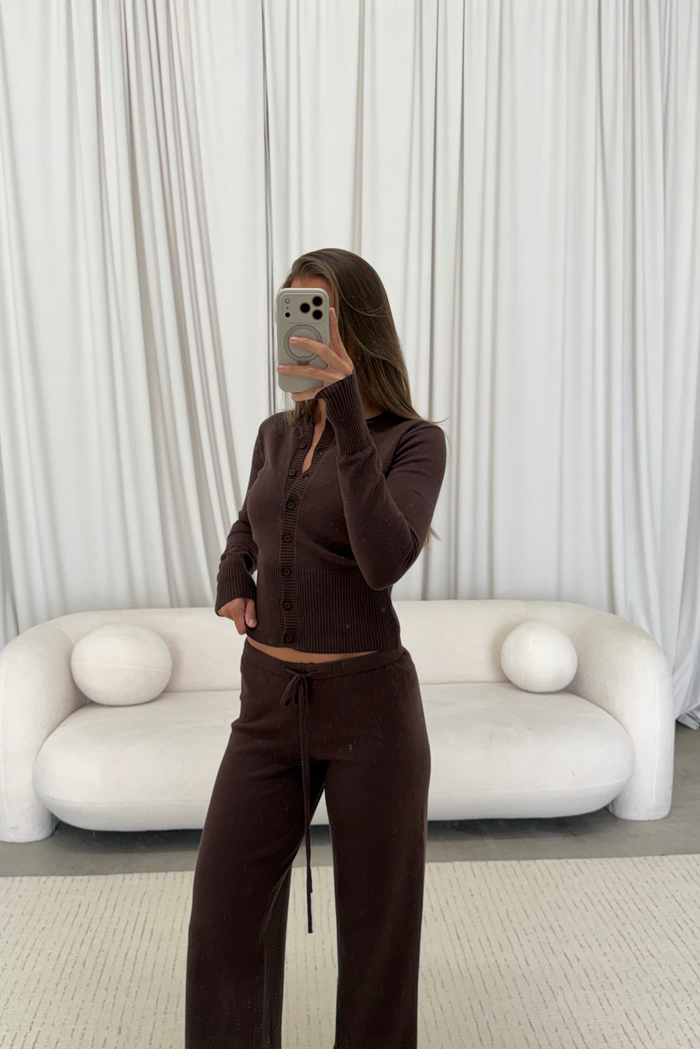 Avelyn Knit Set in Brown