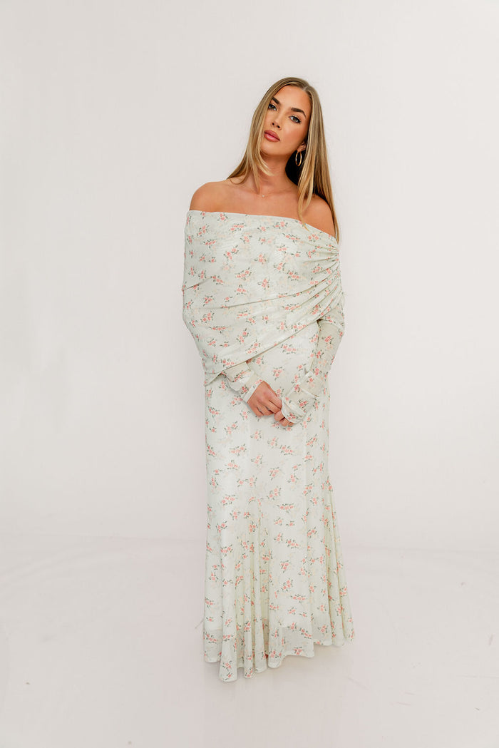Azaleia Maxi Dress in Blush Floral - Bump Friendly - Size Up for Maternity
