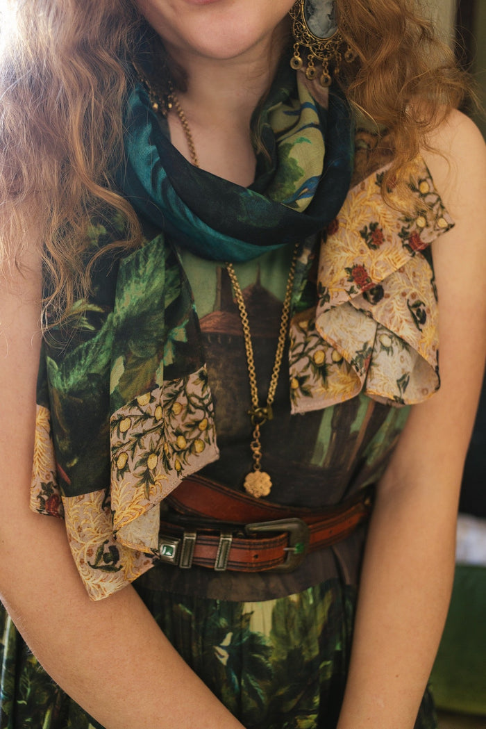 Vintage-inspired Bella Notte scarf featuring romantic artwork by Rossetti and Hoffman, trimmed with floral details by William Morris – Market of Stars.