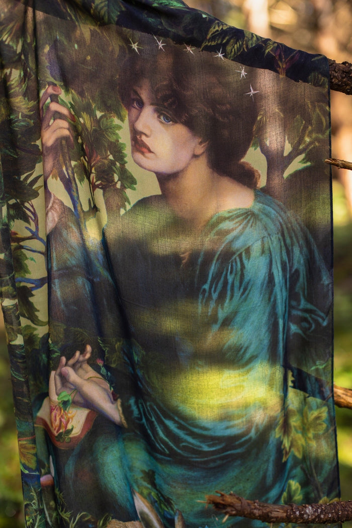 Vintage-inspired Bella Notte scarf featuring romantic artwork by Rossetti and Hoffman, trimmed with floral details by William Morris – Market of Stars.