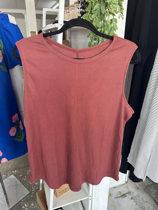 Bella Tank