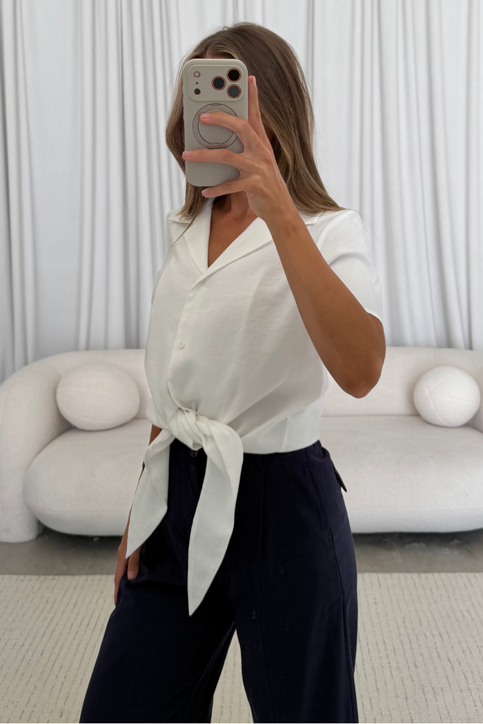 Birdie Front Tie Blouse in White