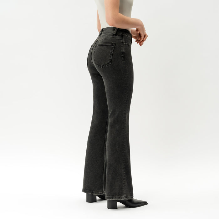 Bootcut ComfortDenim™ Jeans - Ninepine