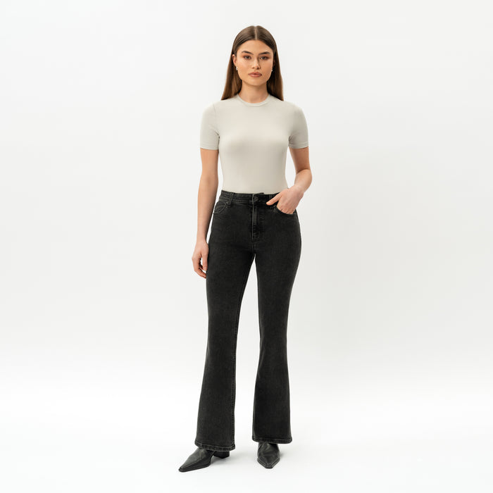 Bootcut ComfortDenim™ Jeans - Ninepine