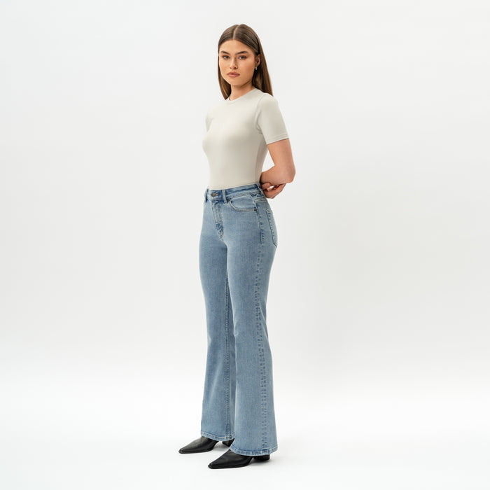 Bootcut ComfortDenim™ Jeans - Ninepine