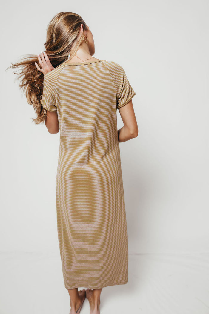 Britney Midi Dress in Khaki/Taupe