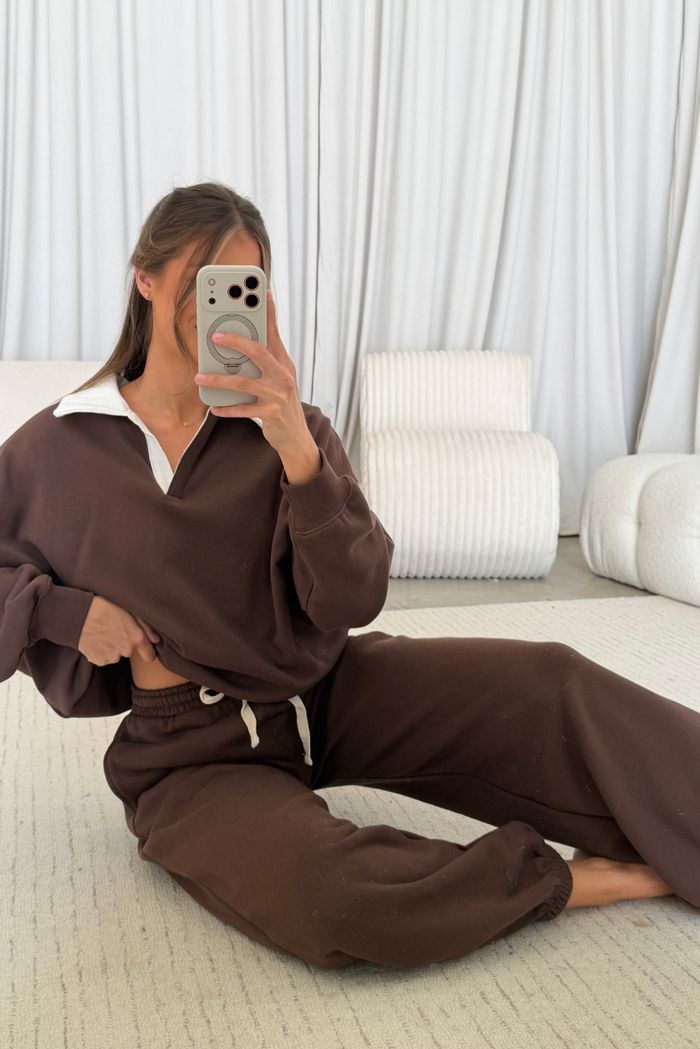 Brooks 100% Cotton Terry Wide Jogger Pants in Chocolate
