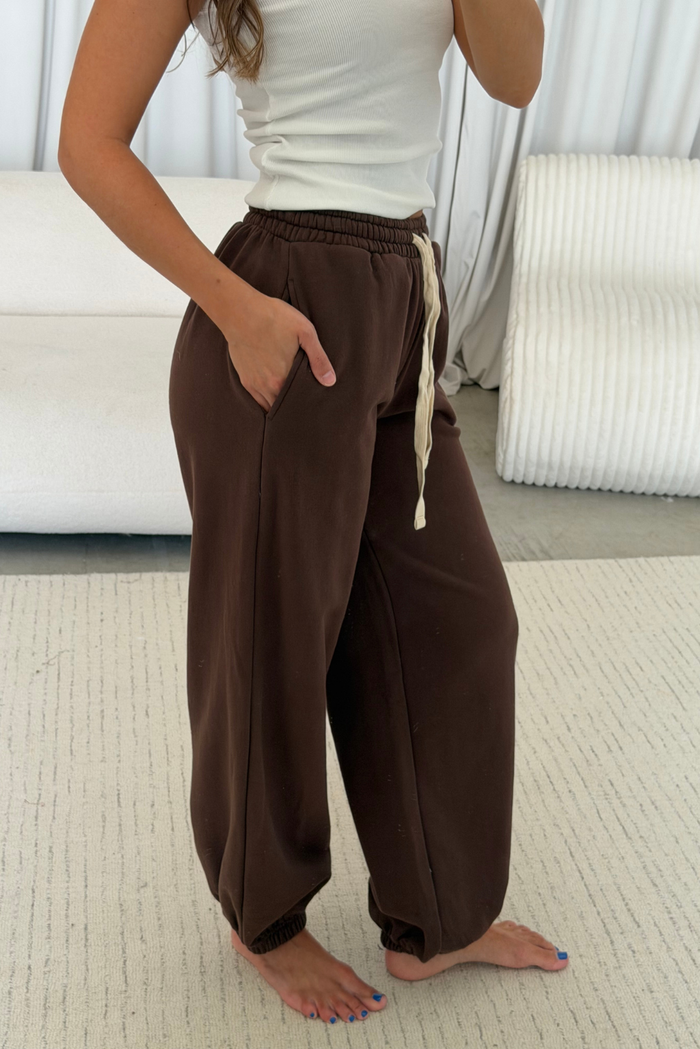Brooks 100% Cotton Terry Wide Jogger Pants in Chocolate