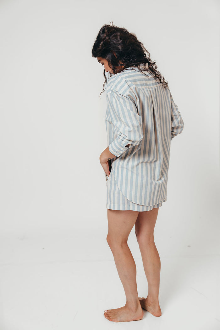 Callahan Striped Shorts in Dusty Blue