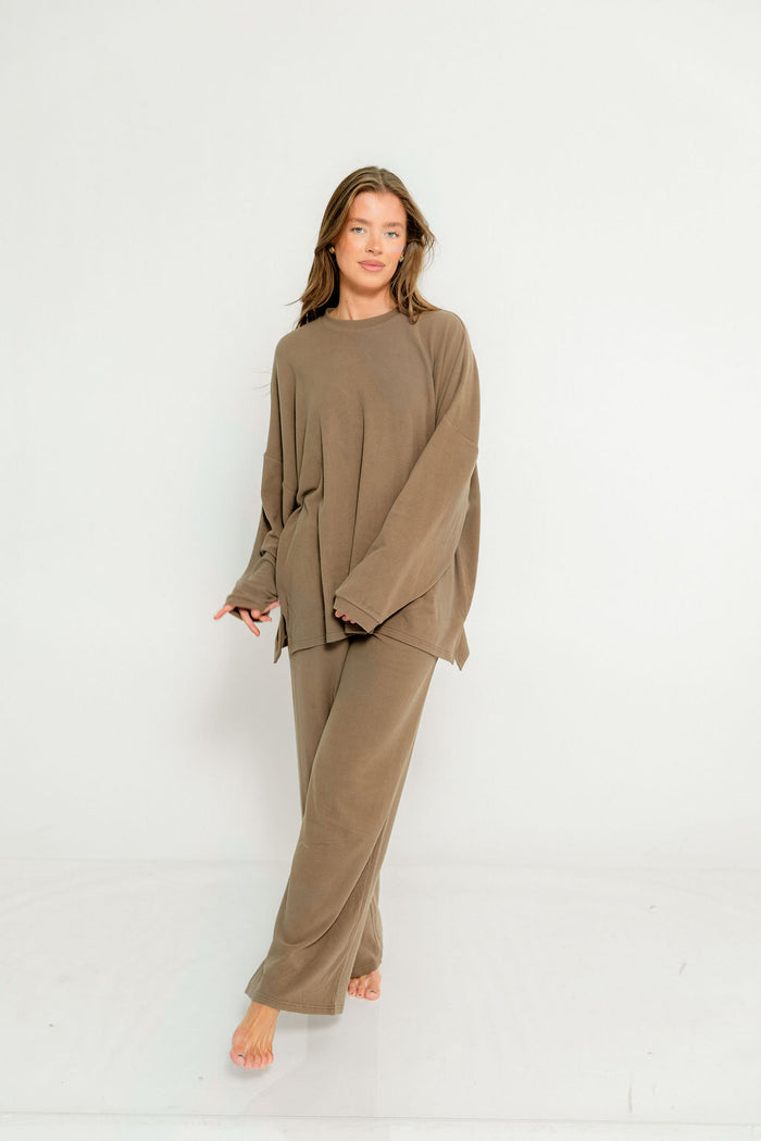 Campbell Fleece Lounge Pants in Olive Brown