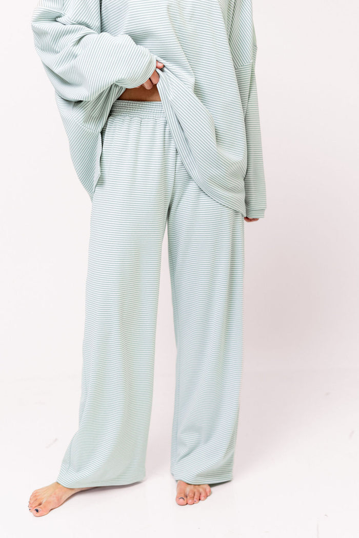 Campbell Striped Fleece Lounge Pants in Hamptons Blue