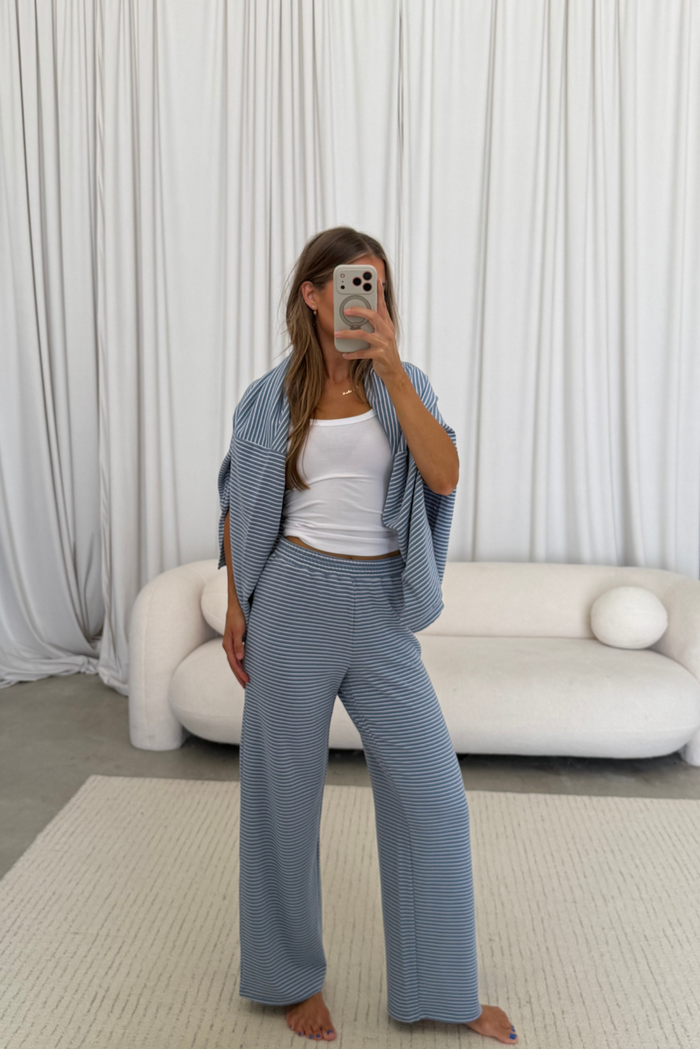 Campbell Striped Fleece Lounge Pants in Nantucket Blue