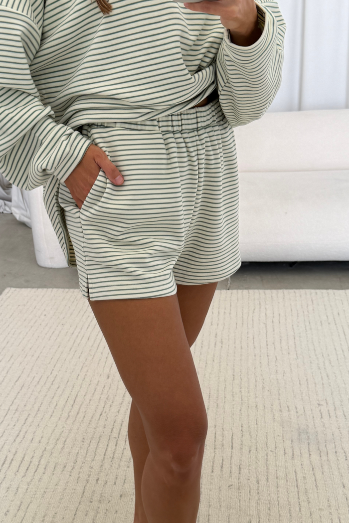 Campbell Striped Fleece Shorts in Ivory/Sage