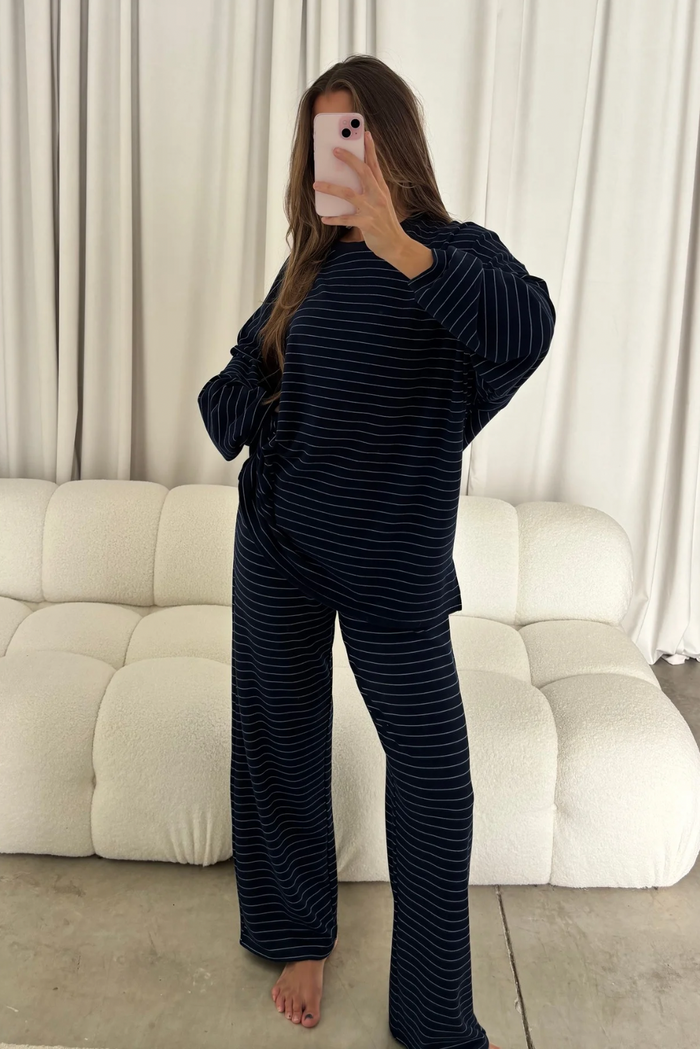Campbell Thin Striped Fleece Lounge Pants in Navy