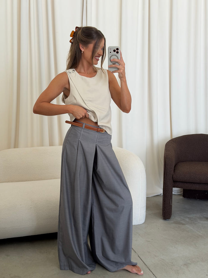 Cheryl Woven Pleat Pants with Belt in Light Gray *Final Sale*