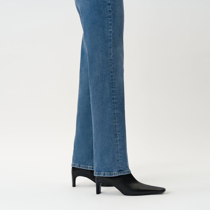 Height: 169 cm | Length: 32" | Size: XS / Height: 5'7" | Length: 32" | Size: XS