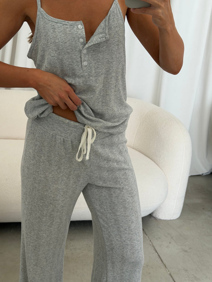 Clove Pajama Set in Heather Grey