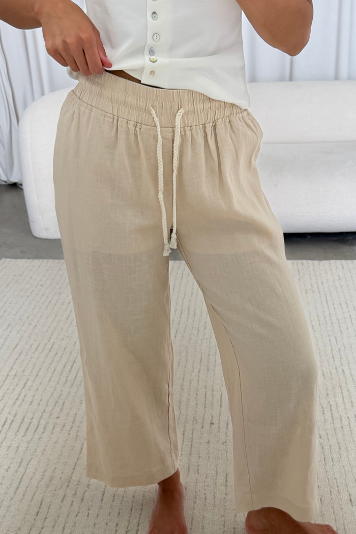 Coastal Ease Linen Pants in Natural