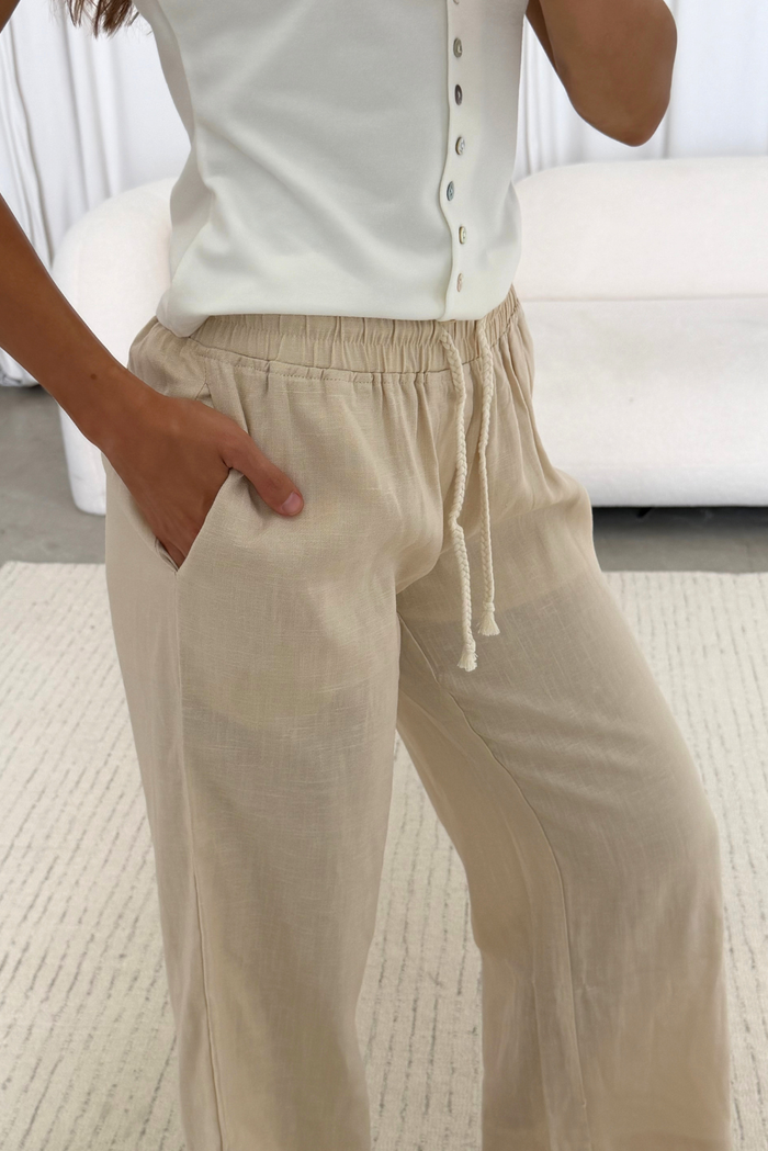 Coastal Ease Linen Pants in Natural