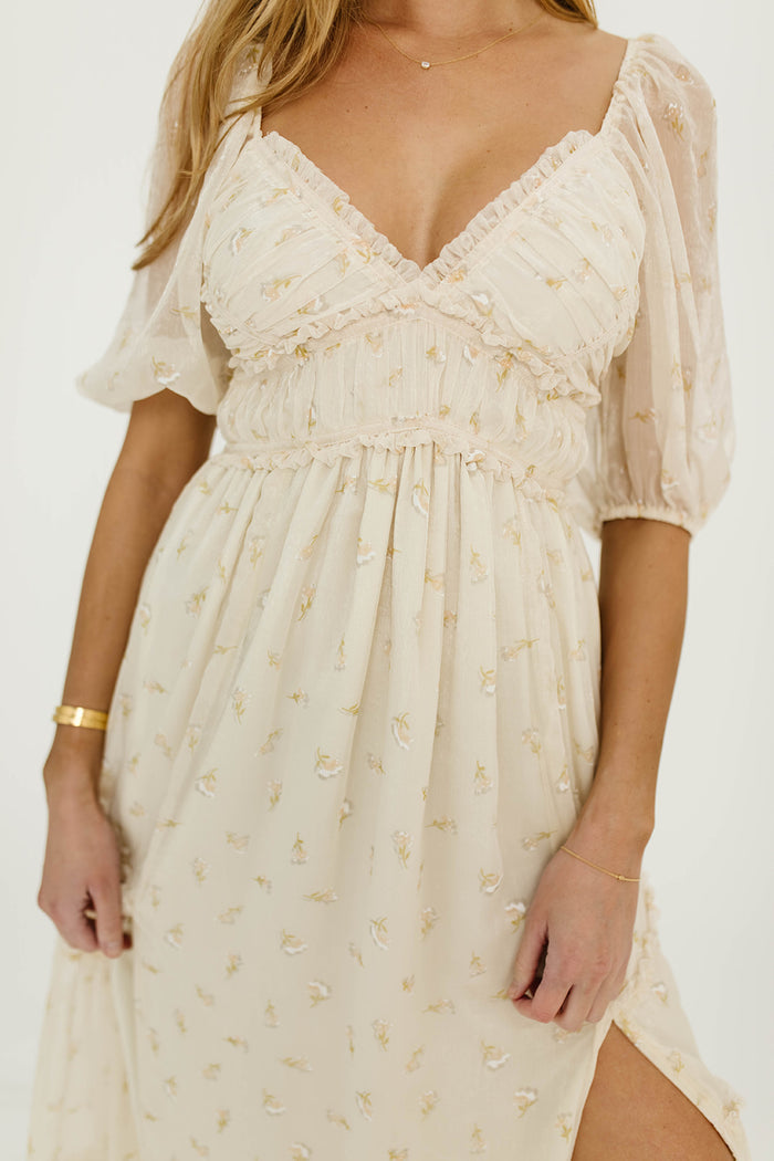 Daphne Maxi Dress in Butter/Peach Floral - Bump Friendly & Inclusive Sizing