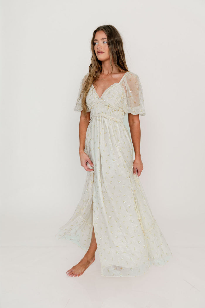 Daphne Maxi Dress in Butter/Peach Floral - Bump Friendly & Inclusive Sizing