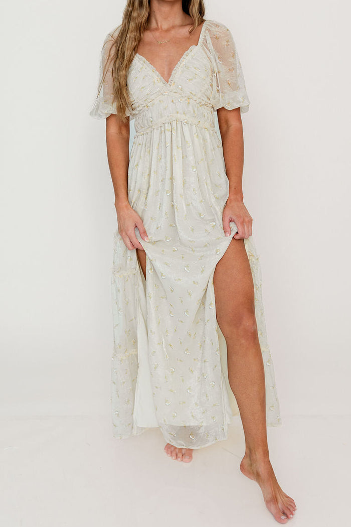 Daphne Maxi Dress in Butter/Peach Floral - Bump Friendly & Inclusive Sizing