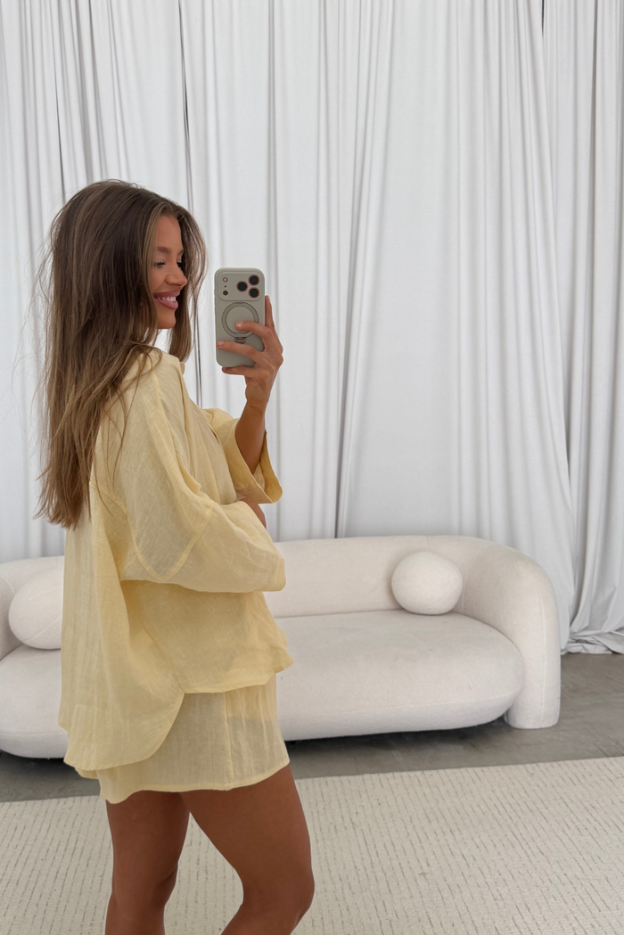 Davis 100% Linen Shorts in Creamy Yellow
