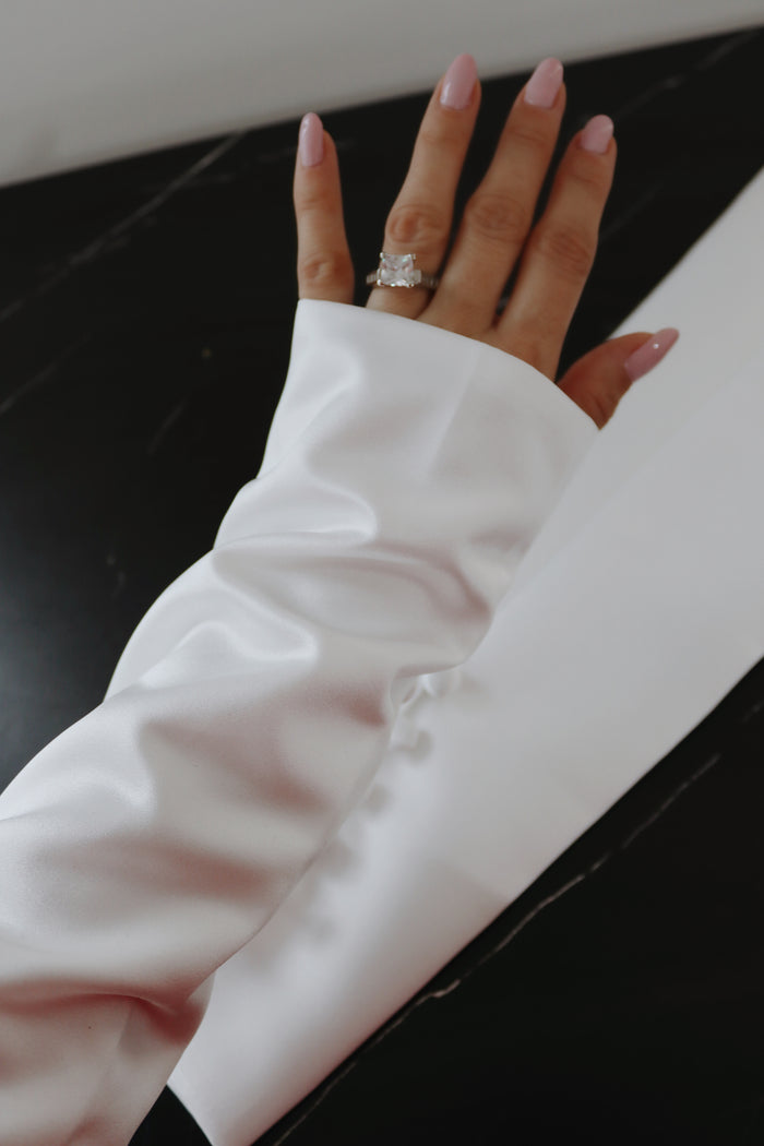 Detachable Satin Bridal Sleeves with Buttons