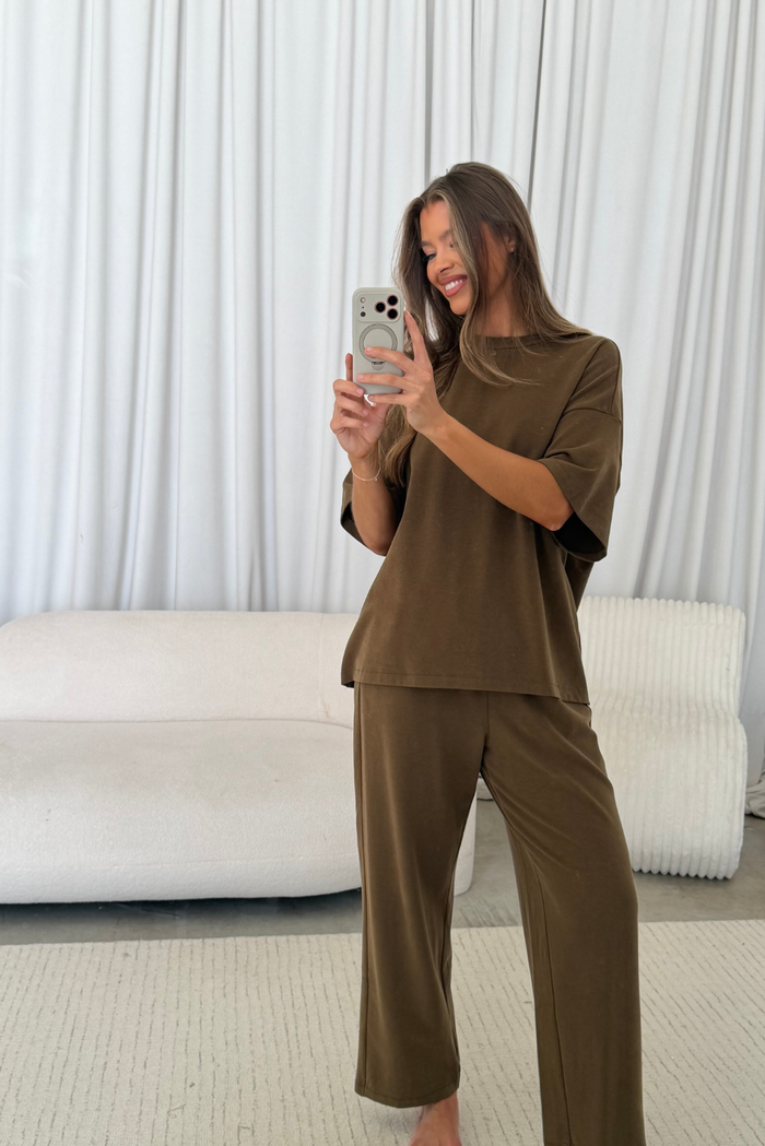 Dixon Butter Brushed Knit Straight Leg Pants in Fatigue