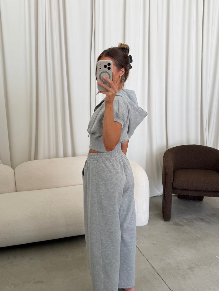 Elise Knit Set in Gray